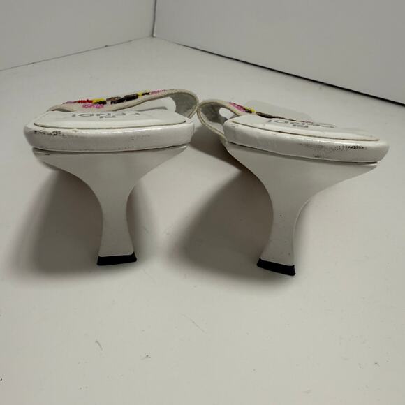 Fendi 9 Vtg Zucca FF Logo Canvas Slides Beaded Floral White Kitten Heel Mule - Picture 7 of 11